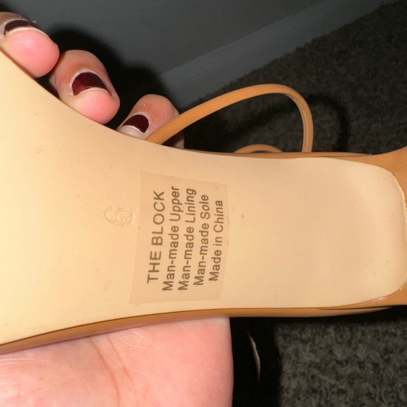 Brown slim block heels - Picture 4 of 4